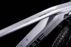 Cube Reaction Hybrid Performance -Elcykel Butik cube reaction hybrid performance 03