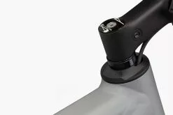 Riese & Müller Roadster Touring HS -Elcykel Butik rm roadster kabelforing 3 1 1